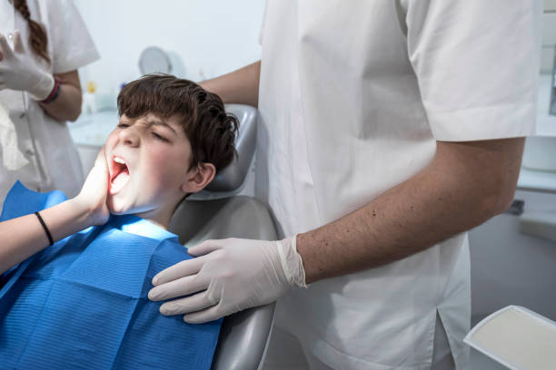 Best Broken or Cracked Tooth Emergency Dentist in Chesapeake, WV